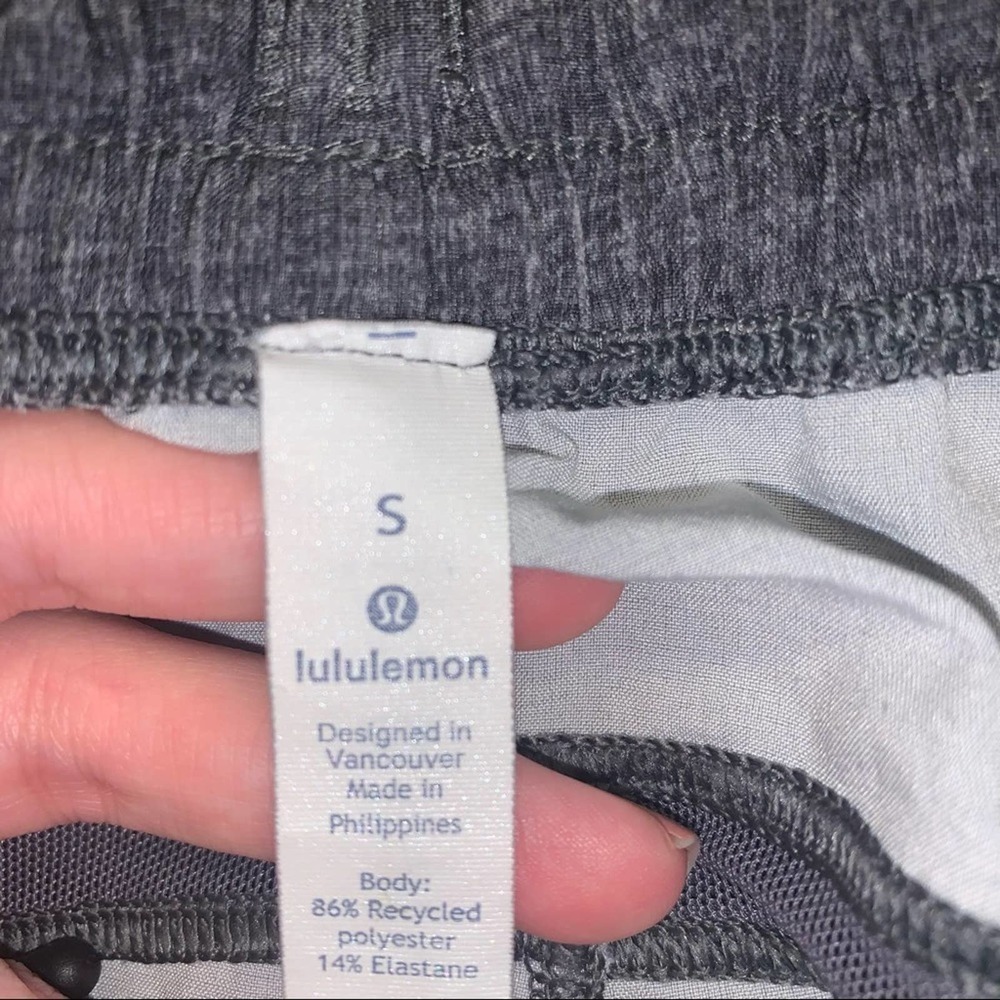 Lululemon Pace Breaker Short 9" Inseam *Linerless No Liner Size Small - Picture 5 of 5